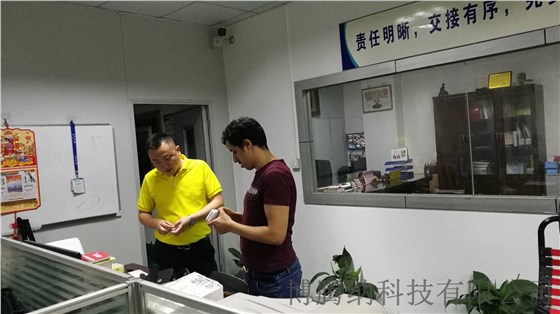 博騰納-10年專(zhuān)業(yè)制作注塑模具加工，藍(lán)牙耳機(jī)定制